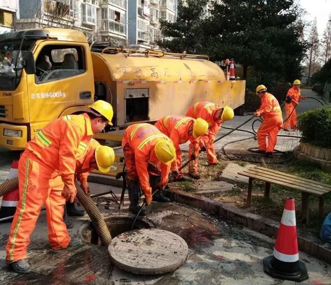 满城市政管道清淤