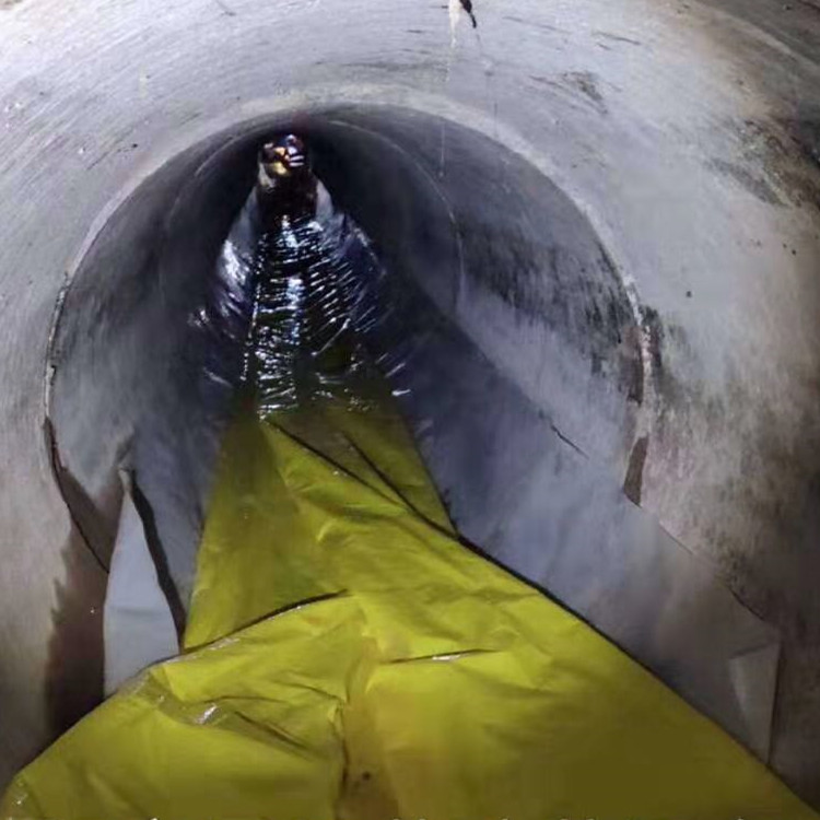 满城管道紫外光固化修复